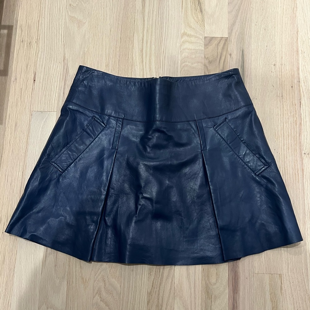 NEW Navy blue Real Leather VINCE skirt